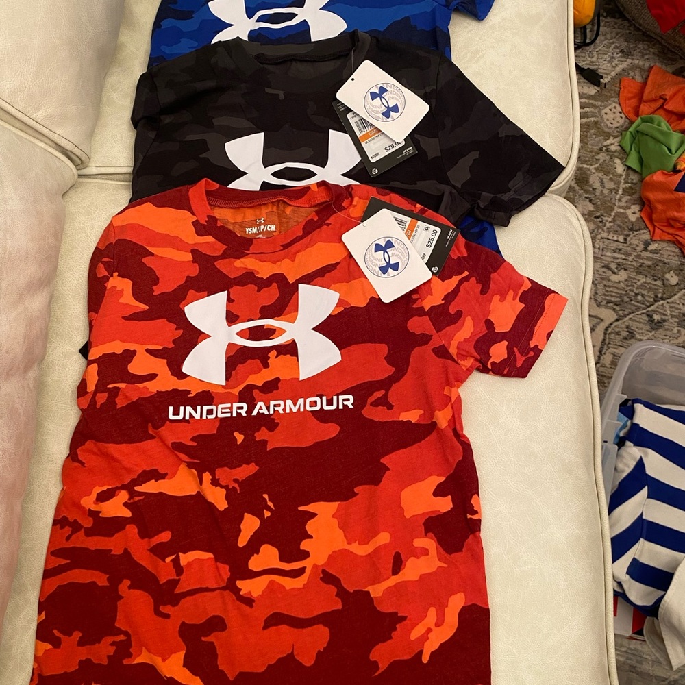 Under Armour Kids' Camo T-Shirt - Red, Black, Blue